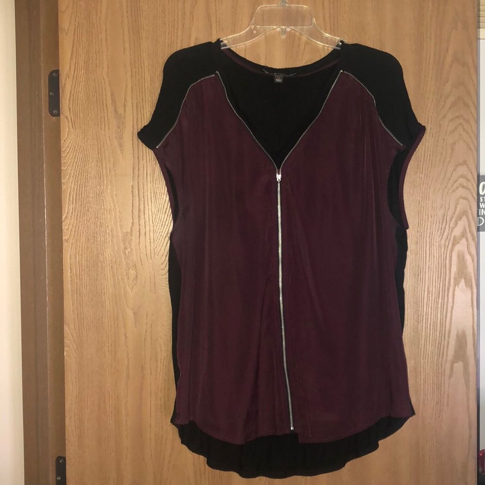 Women’s dress shirt